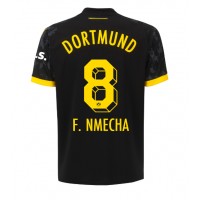 Camisa de time de futebol Borussia Dortmund Felix Nmecha #8 Replicas 2º Equipamento 2023-24 Manga Curta